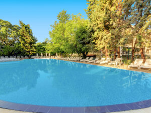 Buche jetzt deinen Traumurlaub im Hotel Excelsior in  ➝ schon ab 549 €!