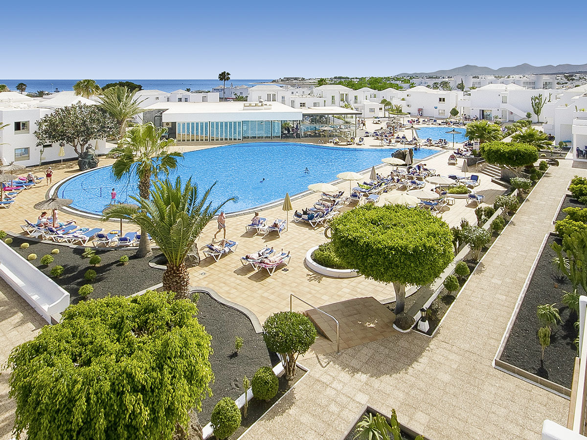 Buche jetzt deinen Traumurlaub im Hotel Floresta in  ➝ schon ab 728 €!