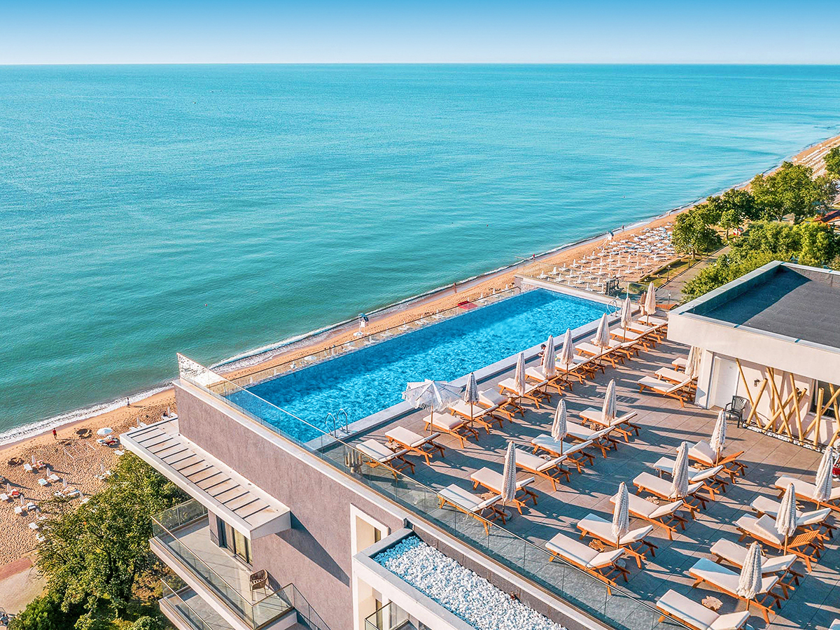 Buche jetzt deinen Traumurlaub im Hotel GRIFID Vistamar in  ➝ schon ab 684 €!