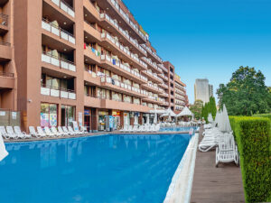 Buche jetzt deinen Traumurlaub im Hotel Gladiola Star in  ➝ schon ab 557 €!