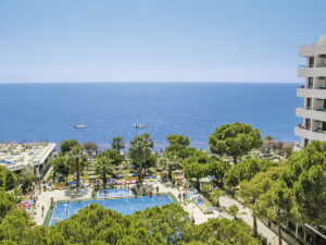 Buche jetzt deinen Traumurlaub im Hotel Grand Efe in  ➝ schon ab 599 €!