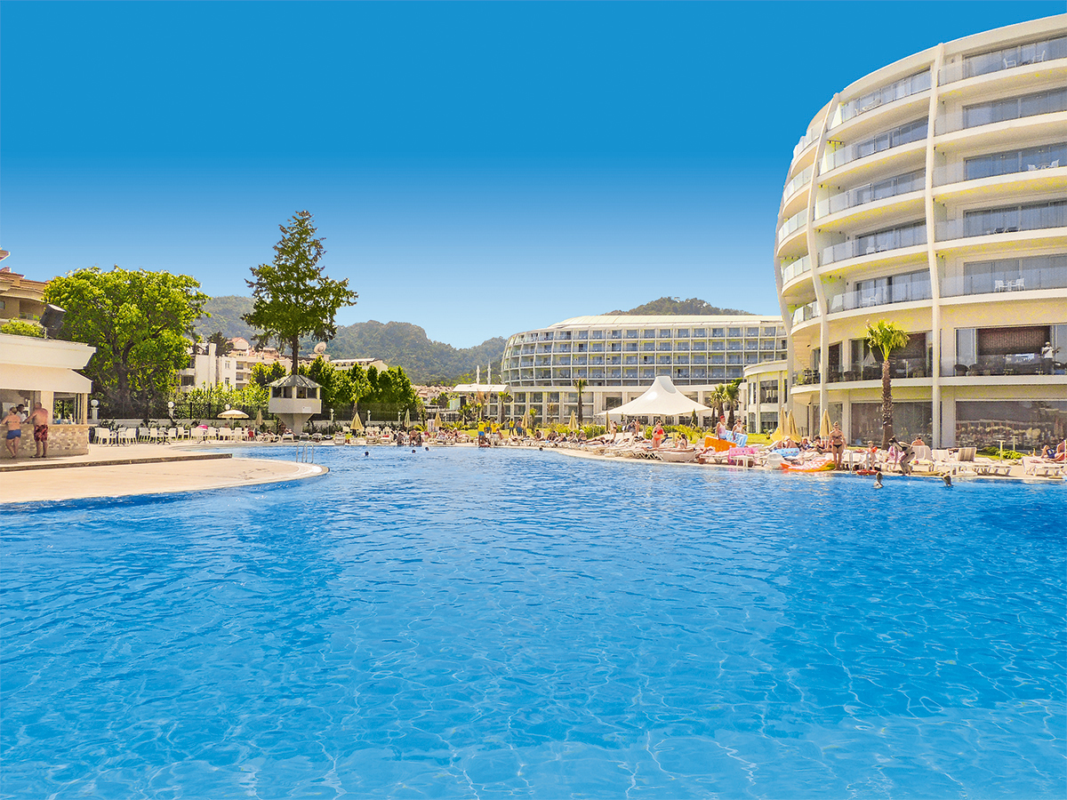 Buche jetzt deinen Traumurlaub im Hotel Green Nature Diamond in  ➝ schon ab 1054 €!