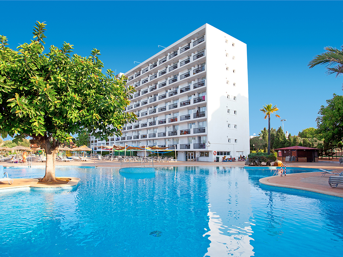 Buche jetzt deinen Traumurlaub im Hotel HYB Eurocalas in  ➝ schon ab 635 €!