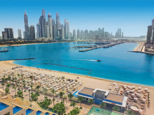 Buche jetzt deinen Traumurlaub im Hotel Hilton Dubai Palm Jumeirah in  ➝ schon ab 1468 €!