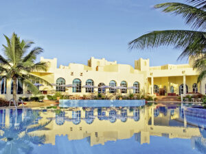 Buche jetzt deinen Traumurlaub im Hotel Hilton Salalah in  ➝ schon ab 1089 €!