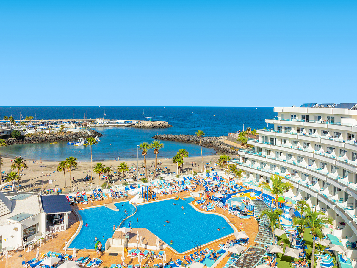 Buche jetzt deinen Traumurlaub im Hotel Hovima La Pinta Beachfront Family in  ➝ schon ab 1372 €!