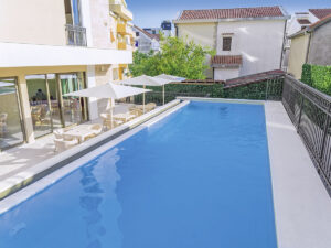 Buche jetzt deinen Traumurlaub im Hotel Kadmo in  ➝ schon ab 787 €!