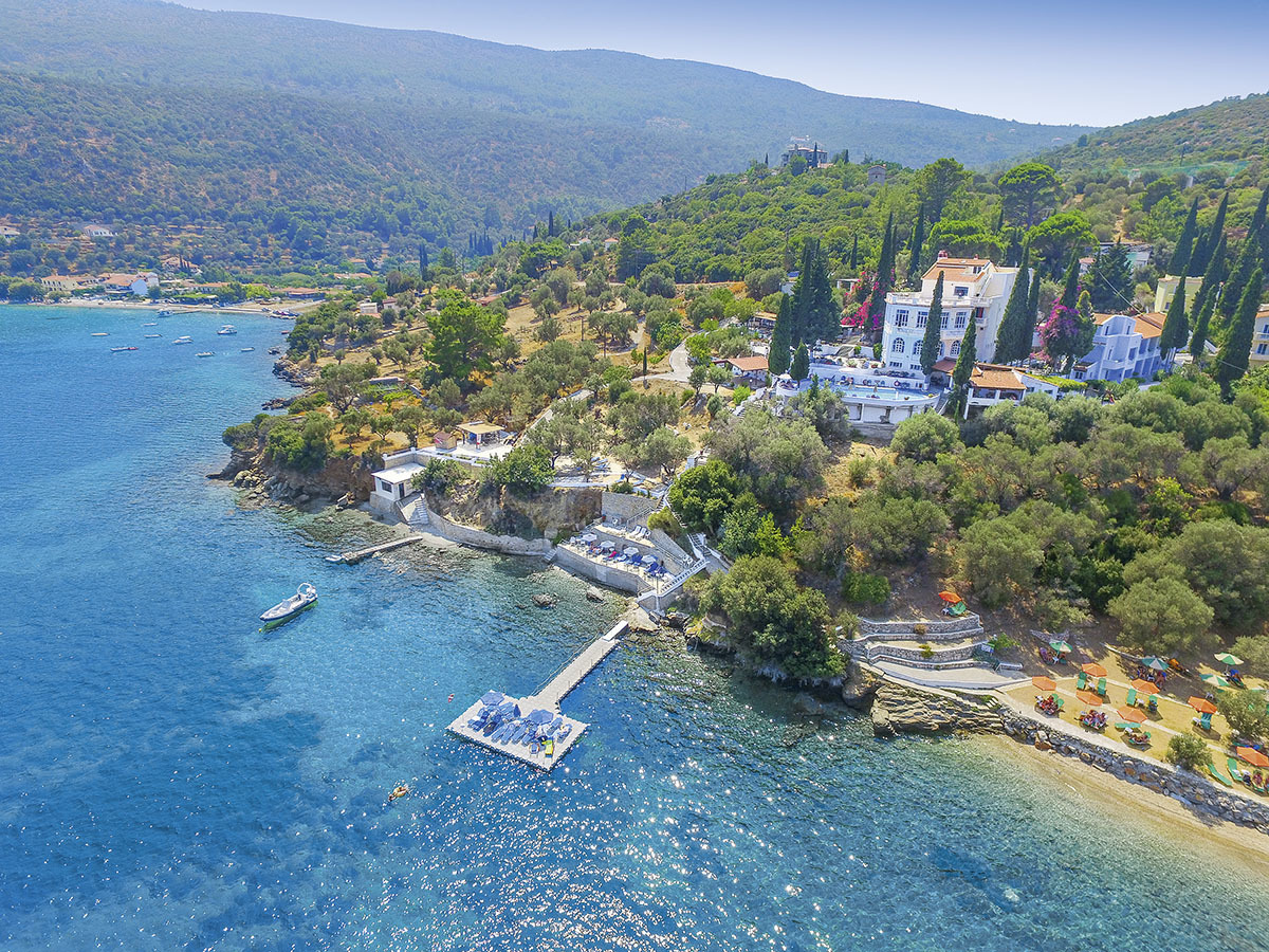 Buche jetzt deinen Traumurlaub im Hotel Kerveli Village in  ➝ schon ab 799 €!