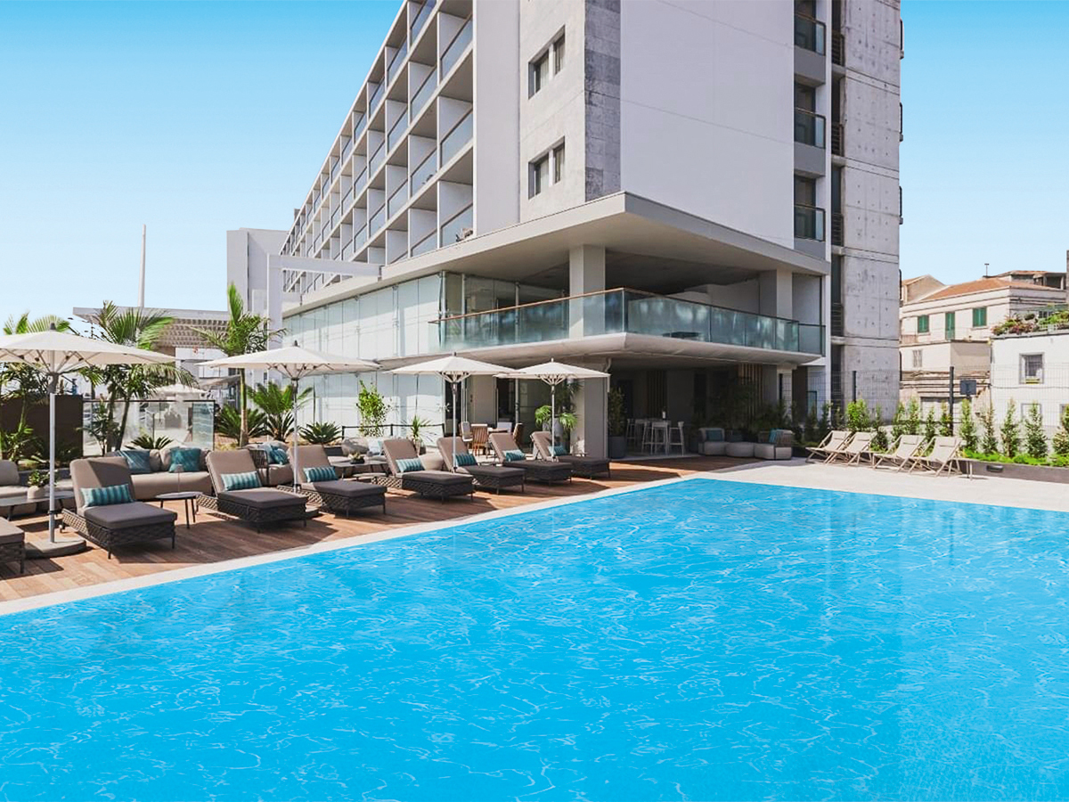 Buche jetzt deinen Traumurlaub im Hotel Marina Atlantico in  ➝ schon ab 752 €!