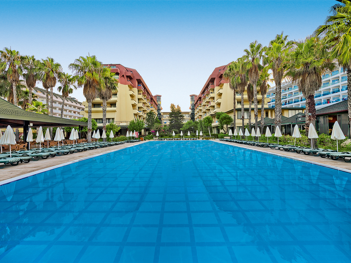 Buche jetzt deinen Traumurlaub im Hotel Meryan in  ➝ schon ab 746 €!