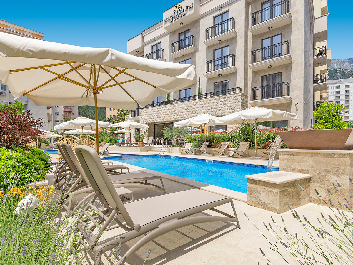 Buche jetzt deinen Traumurlaub im Hotel Momentum by Aycon in  ➝ schon ab 978 €!