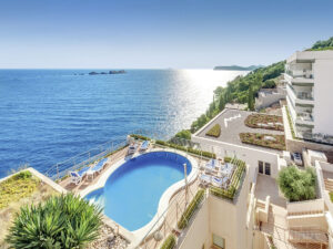 Buche jetzt deinen Traumurlaub im Hotel More in  ➝ schon ab 1388 €!