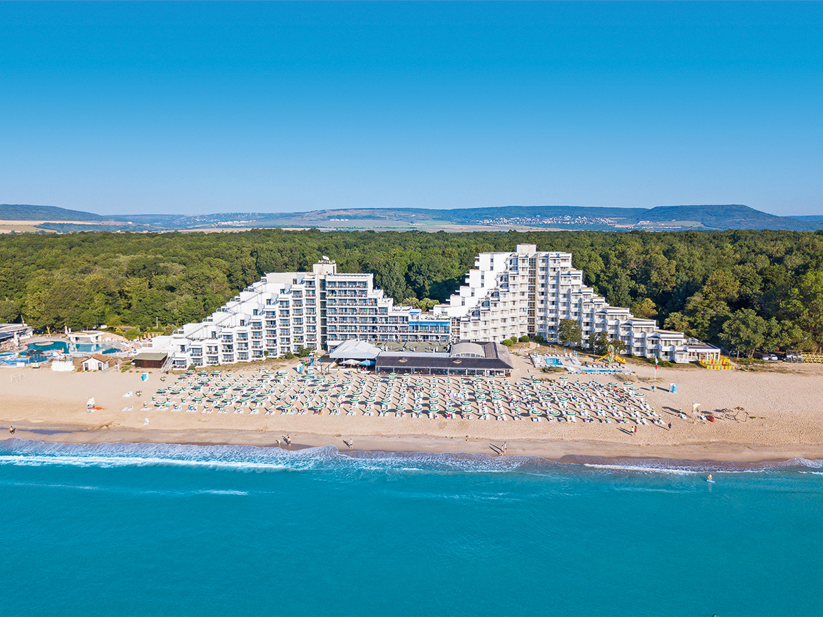 Buche jetzt deinen Traumurlaub im Hotel Mura Beach in  ➝ schon ab 568 €!