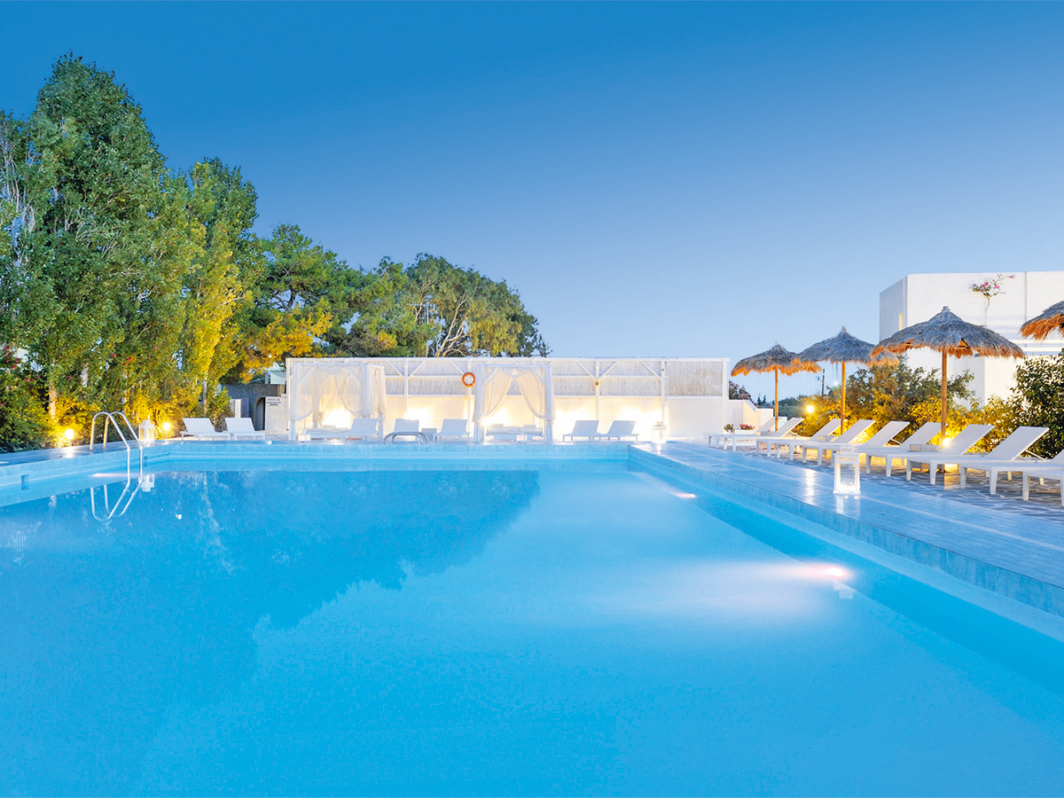 Buche jetzt deinen Traumurlaub im Hotel Narges in  ➝ schon ab 935 €!