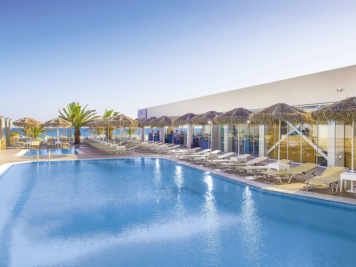 Buche jetzt deinen Traumurlaub im Hotel Odyssia Beach in  ➝ schon ab 836 €!