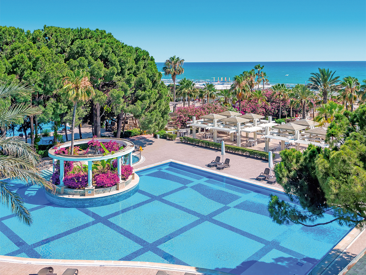 Buche jetzt deinen Traumurlaub im Hotel Oleander Beach Resort in  ➝ schon ab 530 €!