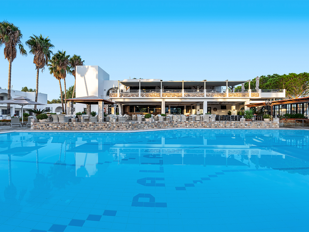 Buche jetzt deinen Traumurlaub im Hotel Palladium in  ➝ schon ab 969 €!