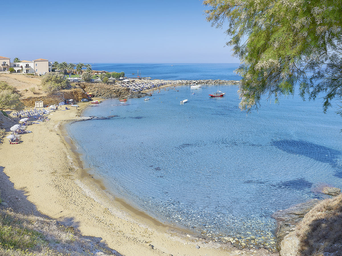 Buche jetzt deinen Traumurlaub im Hotel Panormo Beach in  ➝ schon ab 676 €!