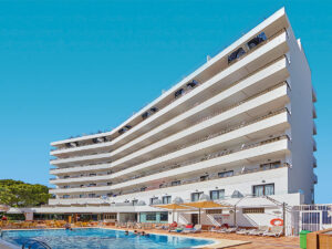 Buche jetzt deinen Traumurlaub im Hotel Príncipe in  ➝ schon ab 907 €!