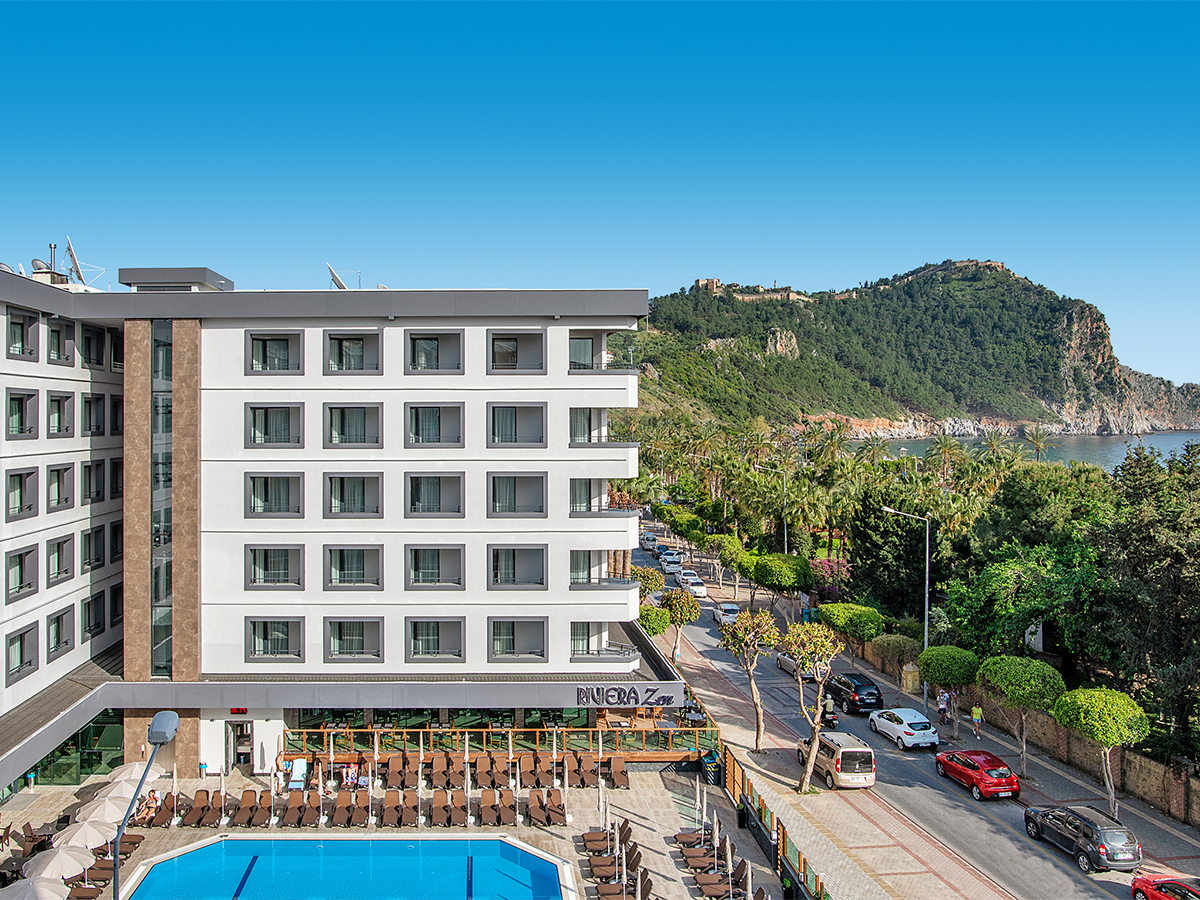 Buche jetzt deinen Traumurlaub im Hotel Riviera Zen in  ➝ schon ab 675 €!