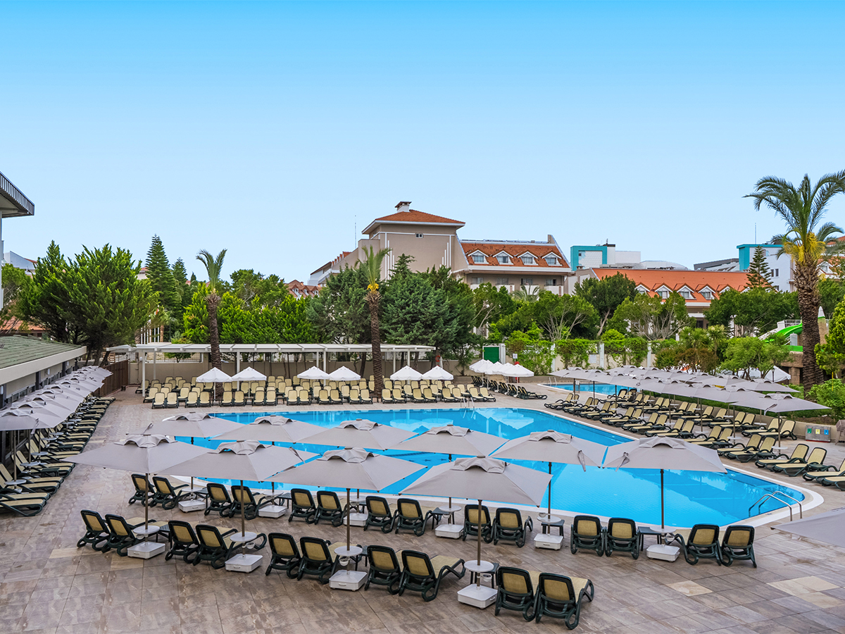 Buche jetzt deinen Traumurlaub im Hotel Side Breeze in  ➝ schon ab 779 €!