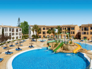 Buche jetzt deinen Traumurlaub im Hotel Sol Falco in  ➝ schon ab 669 €!