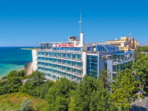 Buche jetzt deinen Traumurlaub im Hotel Sol Marina Palace in  ➝ schon ab 775 €!