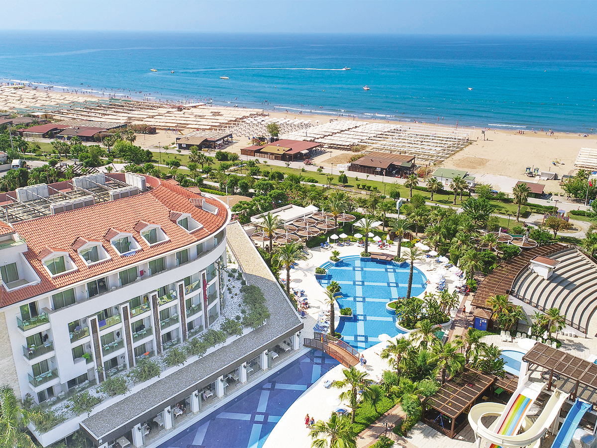 Buche jetzt deinen Traumurlaub im Hotel Sunis Evren Beach Resort & Spa in  ➝ schon ab 1150 €!