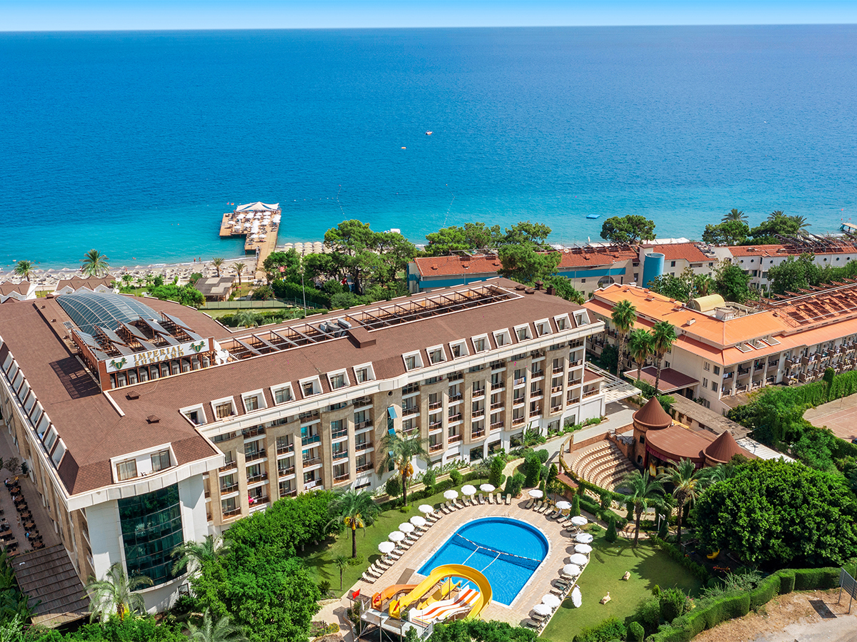 Buche jetzt deinen Traumurlaub im Hotel Sunland Resort Kemer in  ➝ schon ab 627 €!