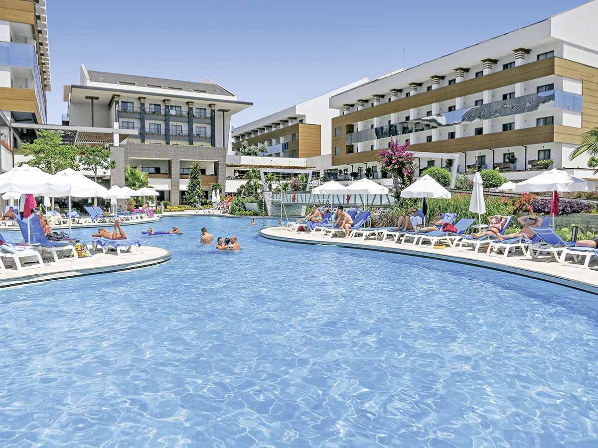 Buche jetzt deinen Traumurlaub im Hotel Terrace Elite in  ➝ schon ab 749 €!