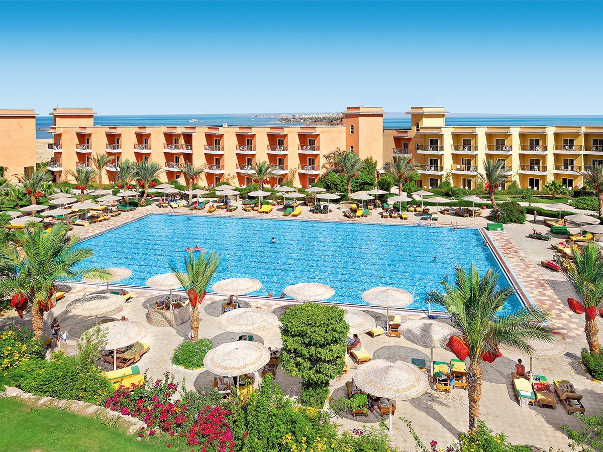 Buche jetzt deinen Traumurlaub im Hotel Three Corners Sunny Beach in  ➝ schon ab 579 €!