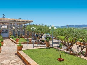 Buche jetzt deinen Traumurlaub im Hotel Vasia Ormos in  ➝ schon ab 846 €!