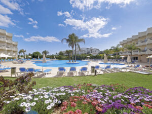 Buche jetzt deinen Traumurlaub im Hotel Vila Galé Náutico in  ➝ schon ab 690 €!