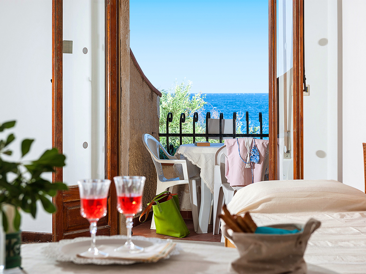 Buche jetzt deinen Traumurlaub im Hotel Villa Liliana in  ➝ schon ab 714 €!