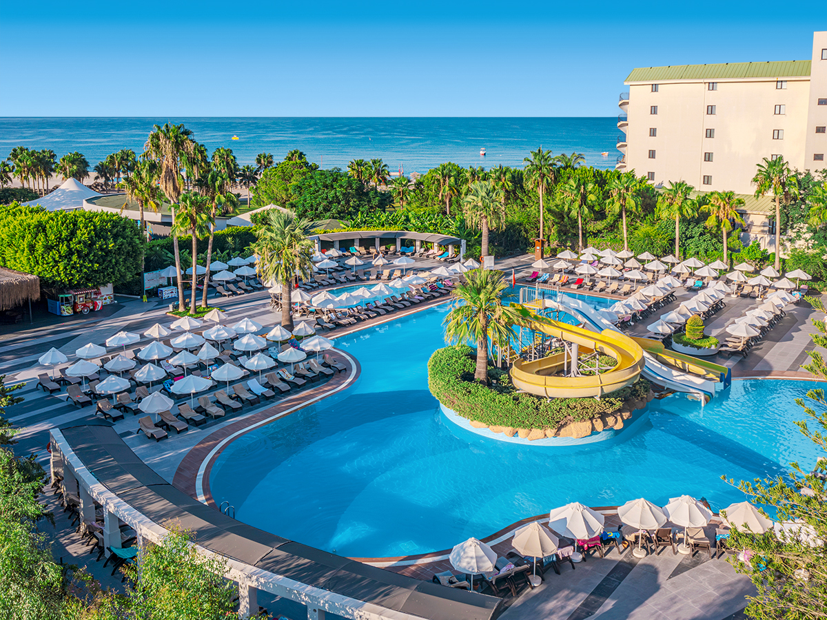 Buche jetzt deinen Traumurlaub im Hotel Washington Resort in  ➝ schon ab 747 €!