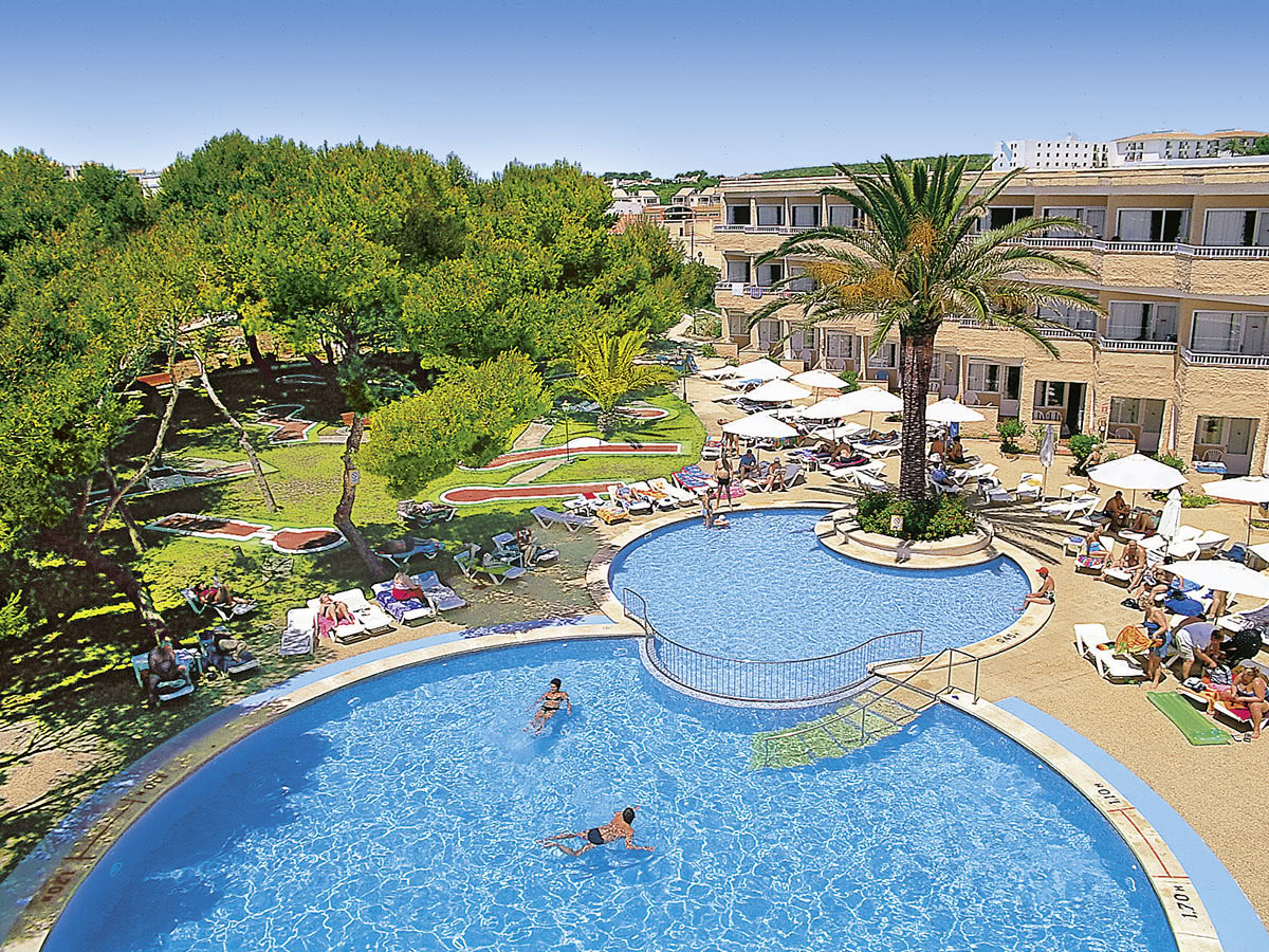 Buche jetzt deinen Traumurlaub im Hotel Xaloc Playa in  ➝ schon ab 703 €!