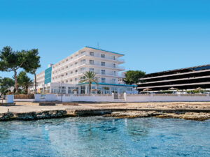 Buche jetzt deinen Traumurlaub im Hotel azuline Mar Amantis I & II in  ➝ schon ab 644 €!