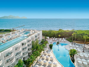 Buche jetzt deinen Traumurlaub im Iberostar Selection Albufera Park in  ➝ schon ab 1633 €!