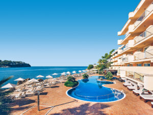 Buche jetzt deinen Traumurlaub im Iberostar Selection Jardín del Sol Suites in  ➝ schon ab 1253 €!