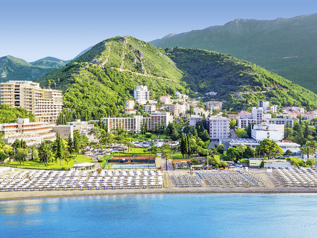 Buche jetzt deinen Traumurlaub im Iberostar Waves Bellevue in  ➝ schon ab 1042 €!