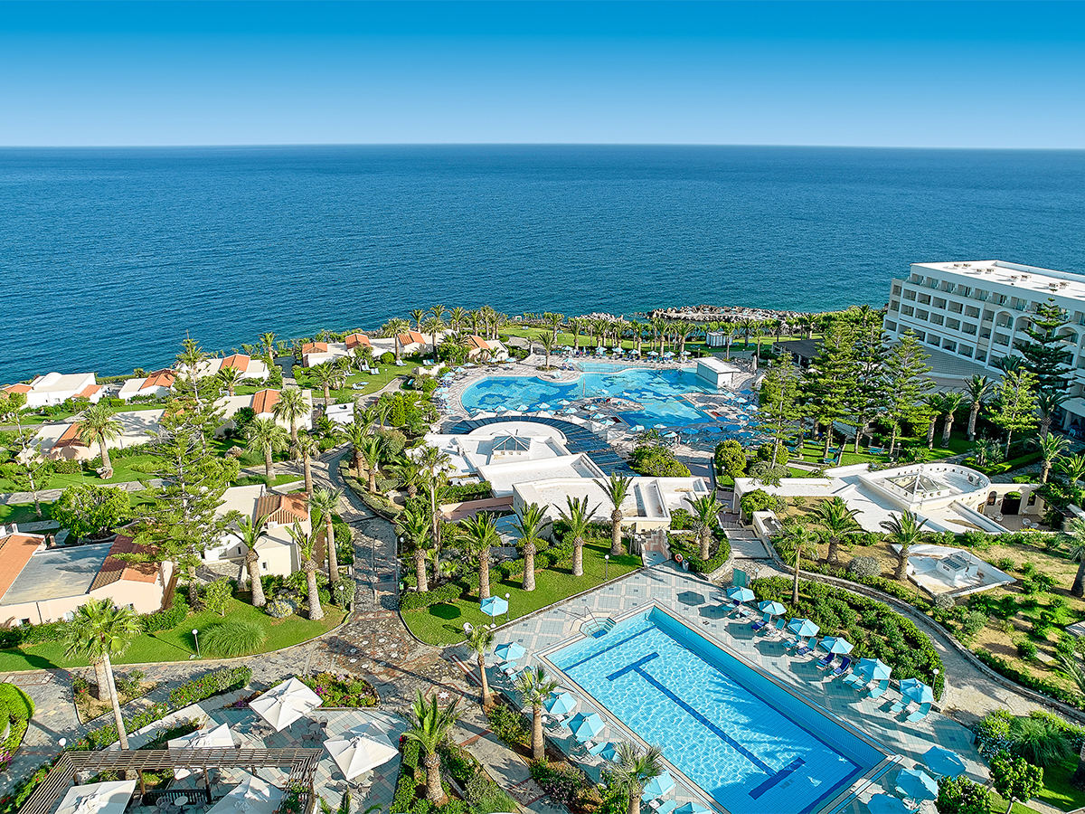 Buche jetzt deinen Traumurlaub im Iberostar Waves Creta Panorama & Mare in  ➝ schon ab 957 €!