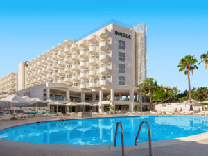 Buche jetzt deinen Traumurlaub im Innside Ibiza Beach in  ➝ schon ab 1084 €!