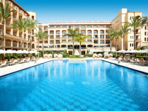 Buche jetzt deinen Traumurlaub im Insotel Fenicia Prestige Suites & Spa in  ➝ schon ab 1709 €!