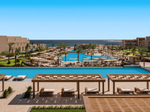 Buche jetzt deinen Traumurlaub im Jaz Elite Riviera in  ➝ schon ab 1247 €!