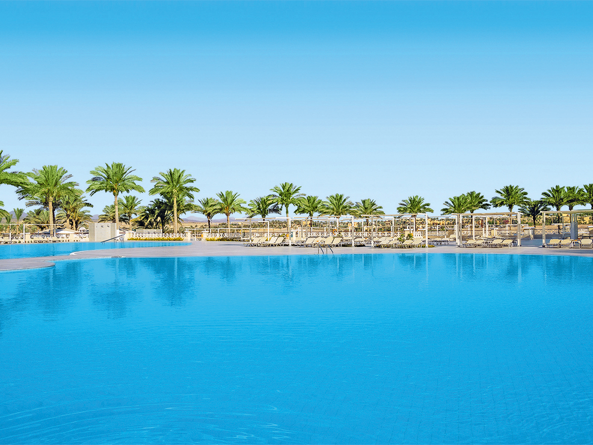 Buche jetzt deinen Traumurlaub im Jaz Lamaya Resort in  ➝ schon ab 816 €!