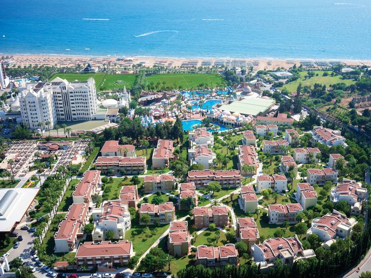 Buche jetzt deinen Traumurlaub im Kamelya Aishen Club) in  ➝ schon ab 945 €!