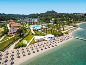 Buche jetzt deinen Traumurlaub im Kassandra Palace Seaside Resort in  ➝ schon ab 768 €!