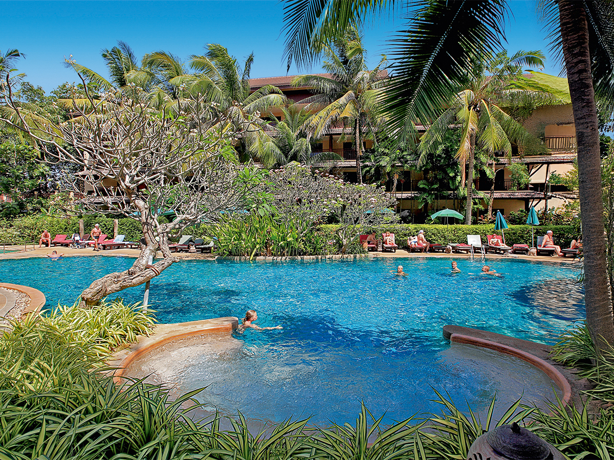 Buche jetzt deinen Traumurlaub im Kata Palm Resort & Spa in  ➝ schon ab 1185 €!