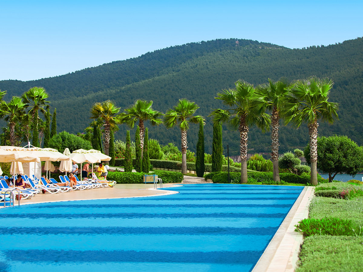 Buche jetzt deinen Traumurlaub im La Blanche Island in  ➝ schon ab 1033 €!