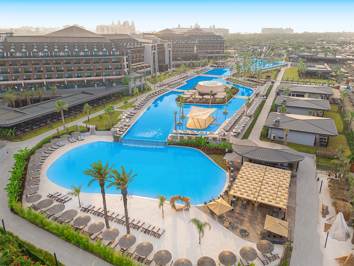 Buche jetzt deinen Traumurlaub im Lago Hotel (ex. Azura Deluxe Resort & Aqua Sorgun) in  ➝ schon ab 1367 €!